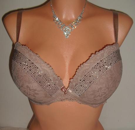 Push up zvacsujuca podprsenka, 85c