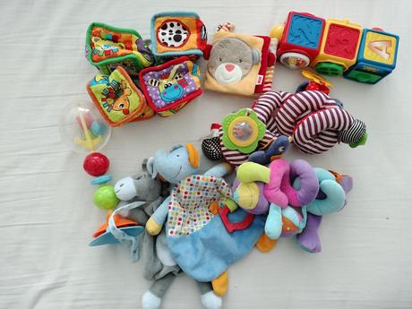 Prvé hračky, 