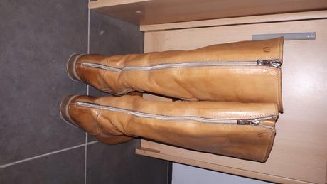 Zimné kožené čižmy-top stav, 40