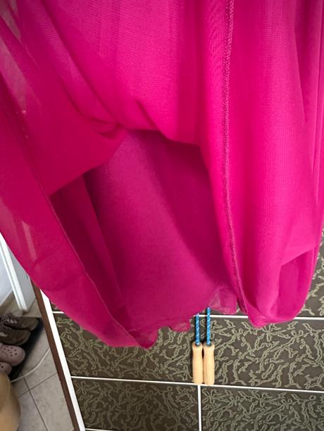 Spoločenské šaty s, s