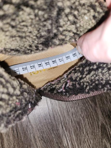 Fendi cizmy kozene, 29