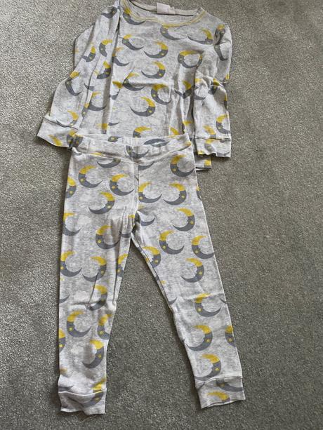 Detské pyžamo, h&m,110