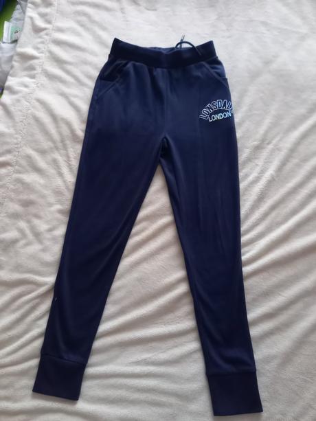 Teplaky, lonsdale,152