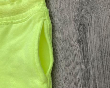 2x šortky veľ. 122, c&a,122