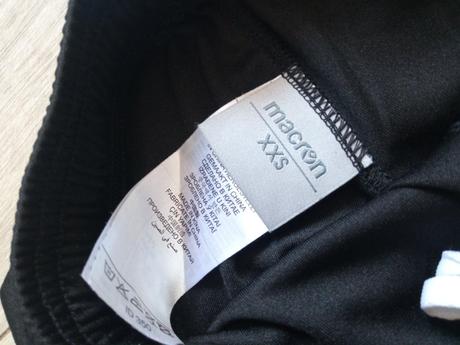 Čierny dres šortky (xxs), 188