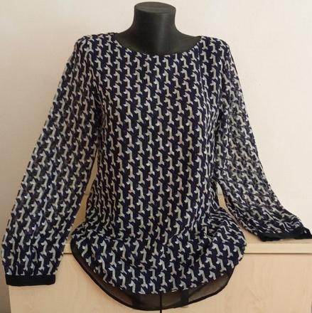 Esprit vzdušná blúzka s geometrickým vzorom, esprit,38