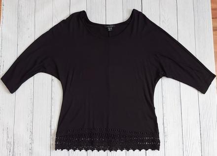 Tričko s netopierím rukávom a hačkovaním, top stav, amisu,m