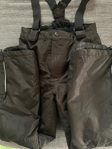 Nohavice na zimu, 140