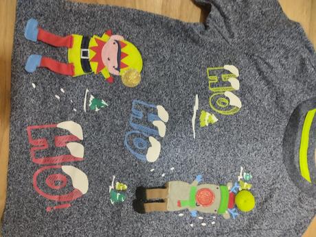 Vánoční tričko, 110