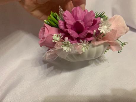 Mydlova kytica v mušli, 