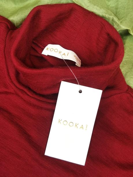 Kookai - merino šaty s roláčikom a opaskom, kookai,m