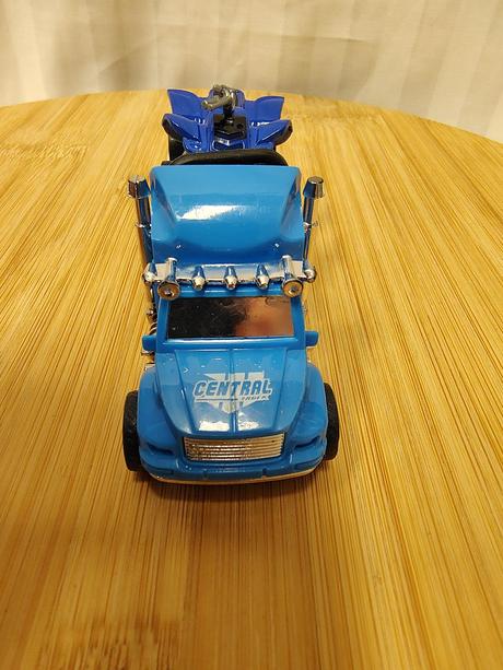 Odťahovka so štvorkolkou na zotrvačník, 12,5 cm, 