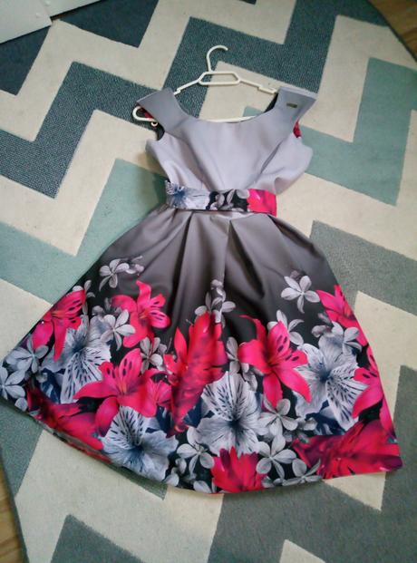 Spoločenské šaty +pre dcerku, s