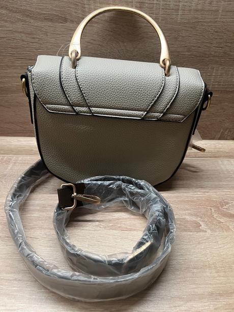 Crossbody kabelka, deichmann