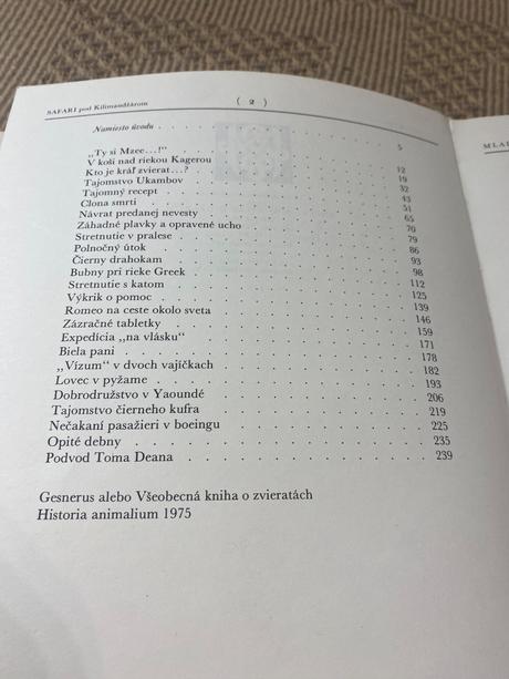 Krásna kniha o afrike safari pod kilimandžárom,