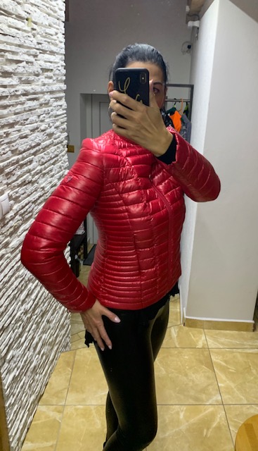 Ružovočervená metalická vetrovka guess originál, guess,l / m