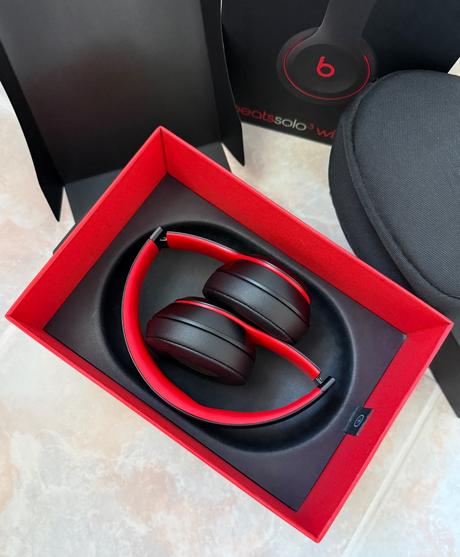 Slúchadlá beats solo3 wireless - limitovaná edícia,