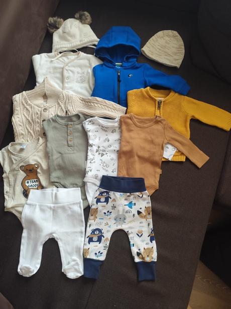 Balík oblečenia pre bábätko, 62
