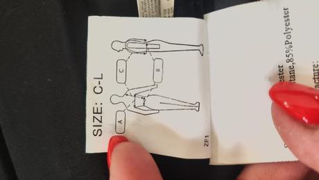 Jazdecka vesta, equi-théme