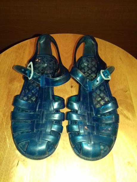 Gumené sandálky, 25