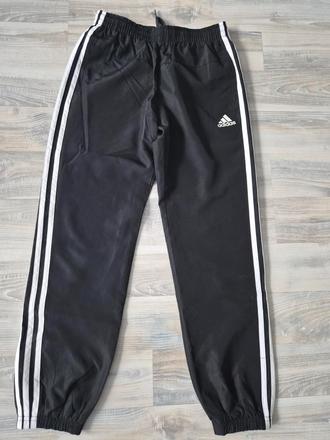 Letné ľahké adidas tepláky, adidas,146