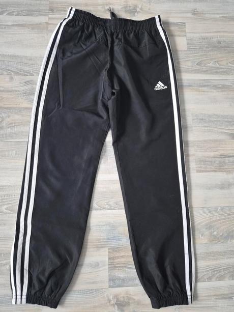 Letné ľahké adidas tepláky, adidas,146