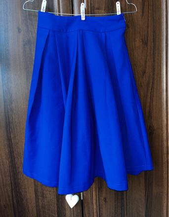 Modrá sukňa, xs