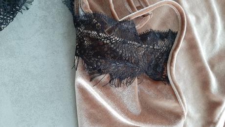 Velúrové pyžamko, s