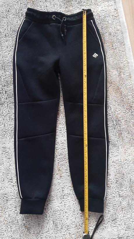 Tepláky nové 158, 158