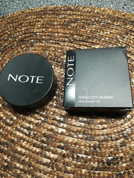 Terracota blusher, 