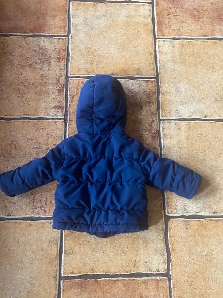 Krasna bunda, c&a,80