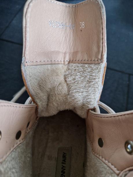 Kotníkové topánky, 38