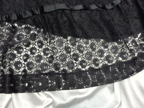 Kvalitné vintage čipkované šaty, c&a,38