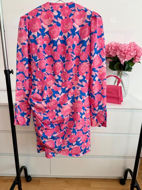 Luxusné crās copenhagen floral šaty, 36