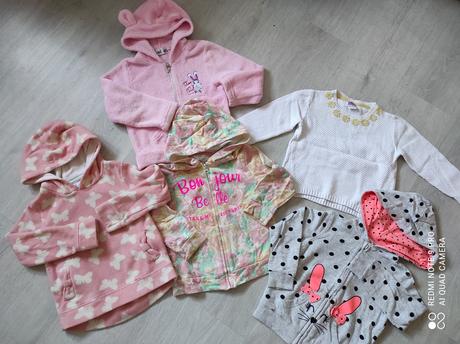 Balík mikiniek, 86–98