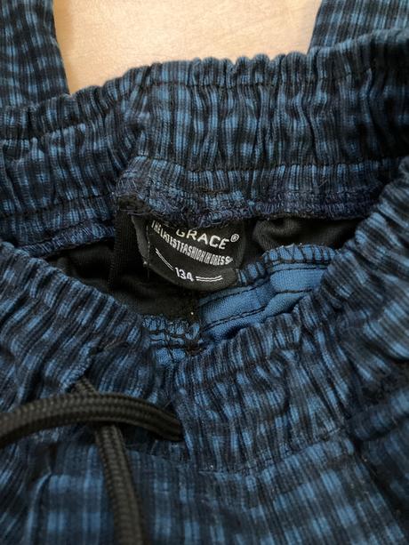 2x turisticke nohavice, kugo,134