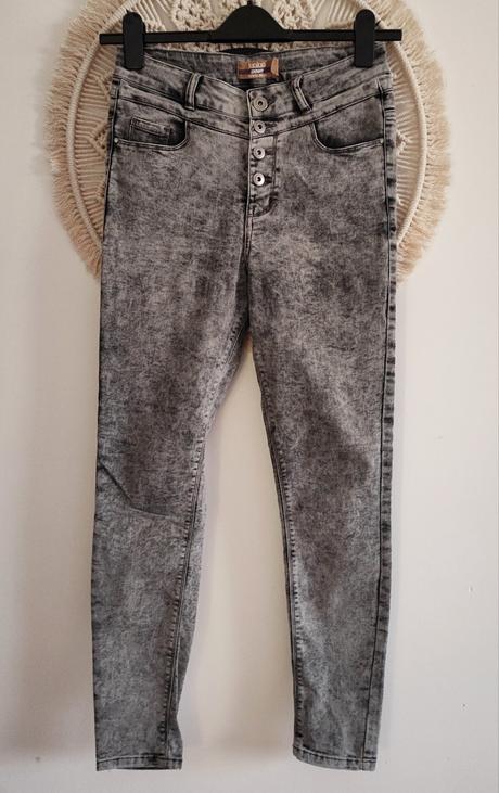 Skinny džínsy, m