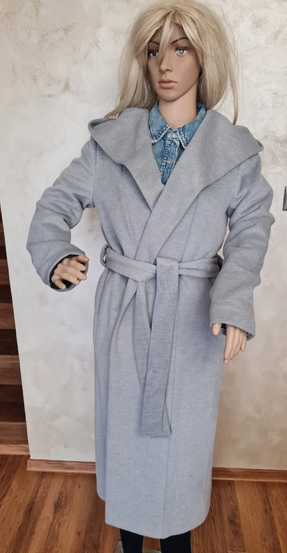 Kabat s kapucňou - pc 300 eur, l / m / s