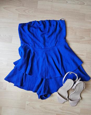 Krásny modrý overal, l