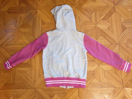 Mikina, authority,134