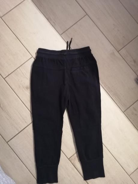 Nohavice, reserved,122