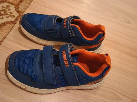 Botasky kensis 33 ako nove, 33