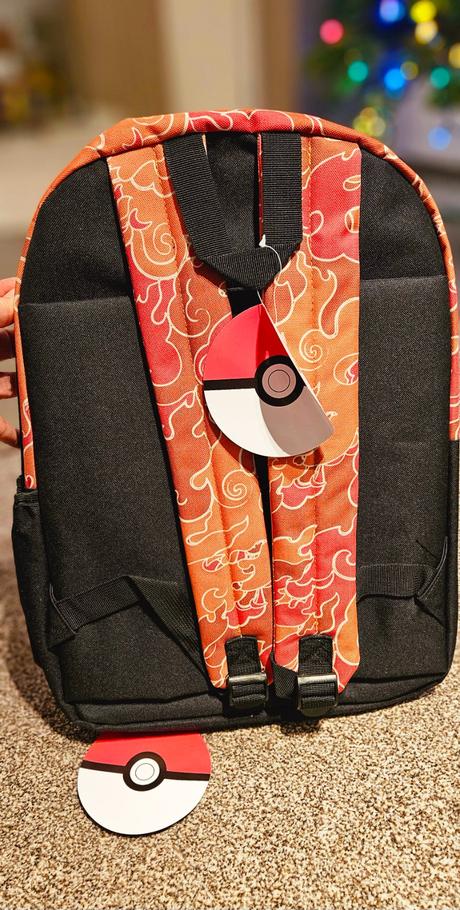 Pokemon batoh charmander1, 