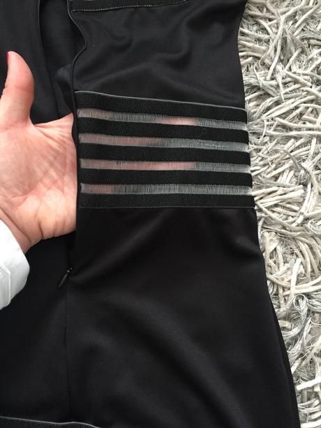 Spolocenske xs/s mini saty s odhalenymi plecami, s