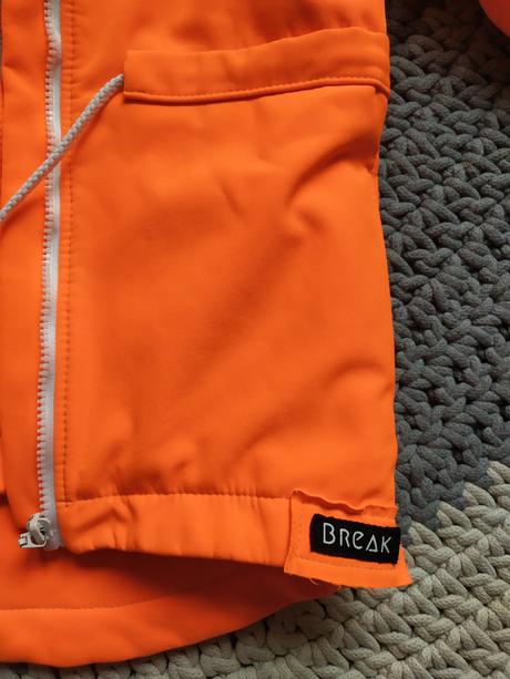 Zimní softshellová bunda podšitá beránkem, 110