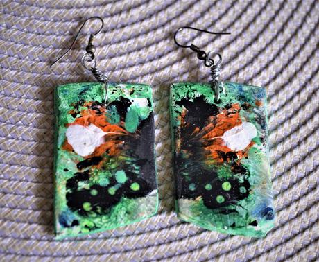 Abstrakt náušnice, 