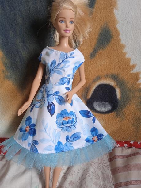 Šaty pre babiku barbie,