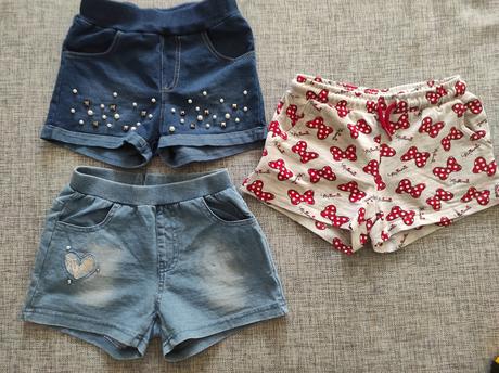 Predám šortky 128, disney,128