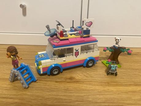Lego friends 41333 olivia a jej špeciálne vozidlo, 