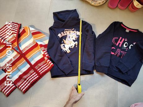 3 rôzne hrubšie mikiny, 128